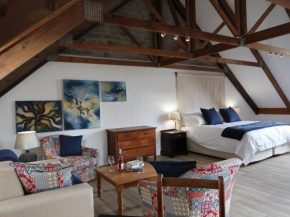 Гостиница Hemel en Aarde Village Accommodation  Херманус